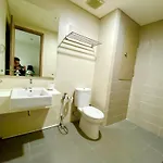 Apt Pejaten Park Residence 1 Bedroom Dewa With Pool & Netflix By Damaresa