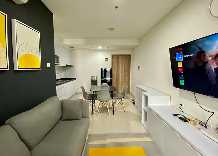 Apt Pejaten Park Residence 1 Bedroom Dewa With Pool & Netflix By Damaresa